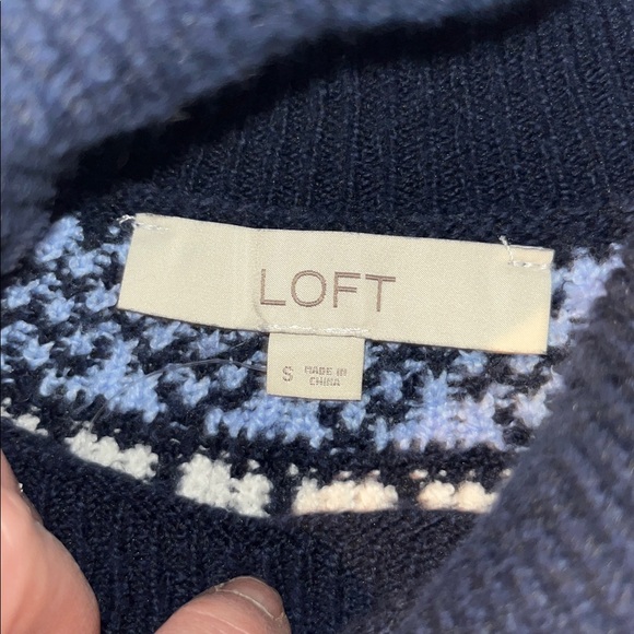 LOFT Navy and White Fair Isle Tunic Turtleneck Sweater Size Small - Picture 5 of 8